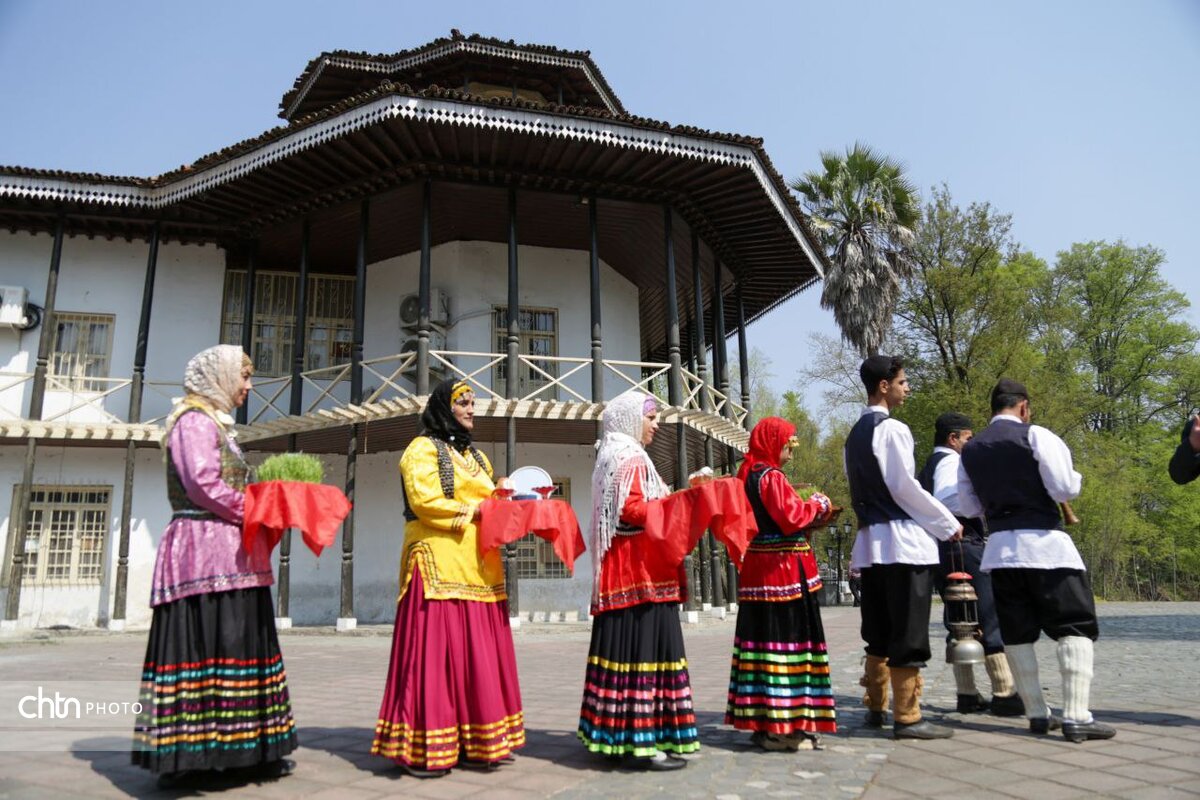 رونق صنایع دستی، صدور مجوز، آموزش و توسعه بازار