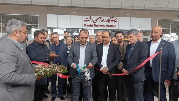 حرکت نخستین قطار گردشگری گیلان در مسیر رشت به لوشان حرکت نخستین قطار گردشگری گیلان در مسیر رشت به لوشان