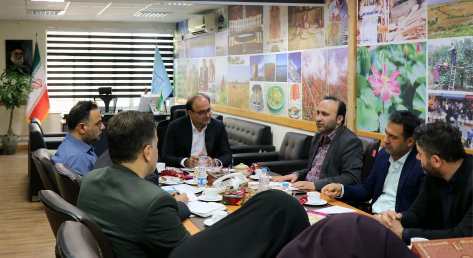 برگزاری جلسه شورای راهبری تحول اداری ادارهکل میراثفرهنگی، گردشگری و صنایعدستی استان گیلان برگزاری جلسه شورای راهبری تحول اداری ادارهکل میراثفرهنگی، گردشگری و صنایعدستی استان گیلان