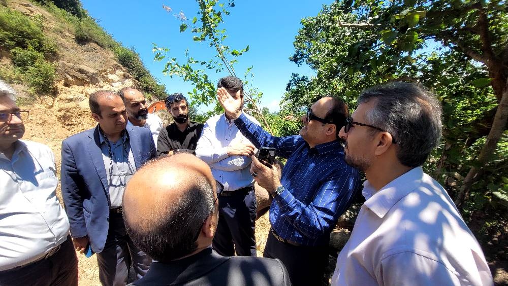 بازدید مدیرکل میراثفرهنگی،گردشگری و صنایعدستی گیلان از پروژه تعریض جاده در محدوده پیچ شاهعباسی/ اجرای طرح حفاظتی، شرط ادامه عملیات عمرانی بازدید مدیرکل میراثفرهنگی،گردشگری و صنایعدستی گیلان از پروژه تعریض جاده در محدوده پیچ شاهعباسی/ اجرای طرح حفاظتی، شرط ادامه عملیات عمرانی