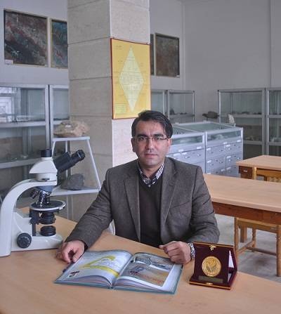 «کهنه ماسوله» یک نظام مهندسیشده تولید آهن بوده است/ بازآفرینی تجربی فناوری باستانی از تولید آهن اسفنجی تا دستیابی به آهن مذاب و پالایششده «کهنه ماسوله» یک نظام مهندسیشده تولید آهن بوده است/ بازآفرینی تجربی فناوری باستانی از تولید آهن اسفنجی تا دستیابی به آهن مذاب و پالایششده