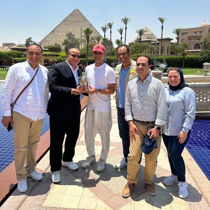 تعطیلات خانوادگی پپ گواردیولا صنعت گردشگری مصر را رونق میبخشد تعطیلات خانوادگی پپ گواردیولا صنعت گردشگری مصر را رونق میبخشد