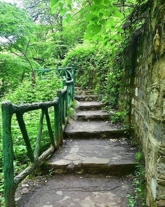 منطقه نمونه گردشگری کبودوال شهرستان علی آبادکتول