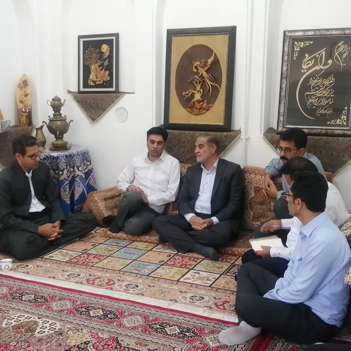 هر دو مقوله بودجه و برنامه هفتم را با بخش خصوصی جلو میبریم هر دو مقوله بودجه و برنامه هفتم را با بخش خصوصی جلو میبریم