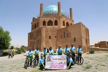 تور دوچرخه سواری در مسیرهای گردشگری زنجان برگزار شد