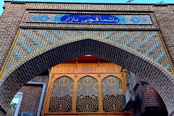 نصب پنجره ارسی سردر باشماقچی بازار تبریز