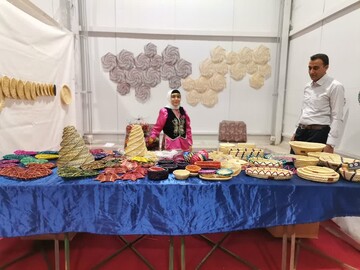 حضور هنرمندان شهرستان سربیشه در چهاردهمین نمایشگاه صنایع‌دستی سراسری استان یزد