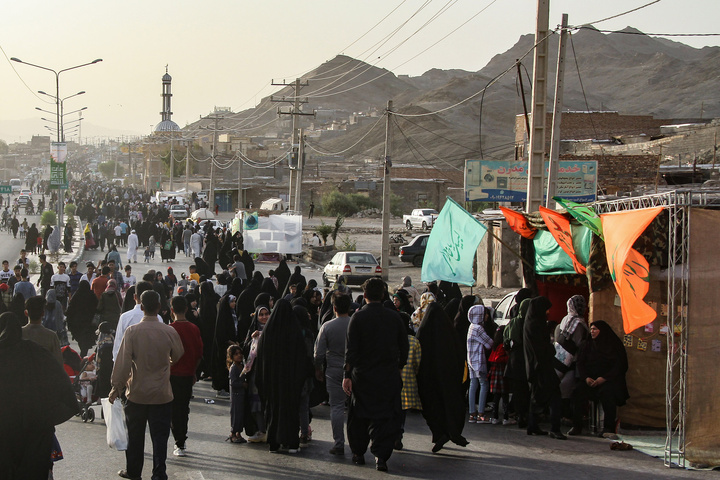 راهپیمایی خانوادگی عید غدیر خم در زاهدان