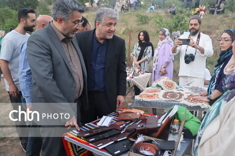 گزارش تصویری از آئین نکوداشت عزیز و نگار در روستای آردکان طالقان