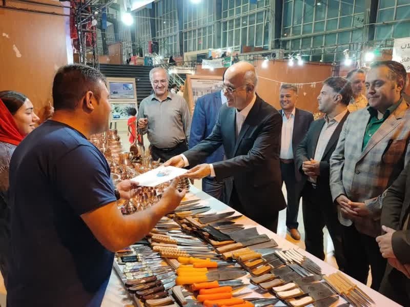 نمایشگاه صنایع‌دستی و جشنواره عید غدیر خم در زنجان پایان یافت
