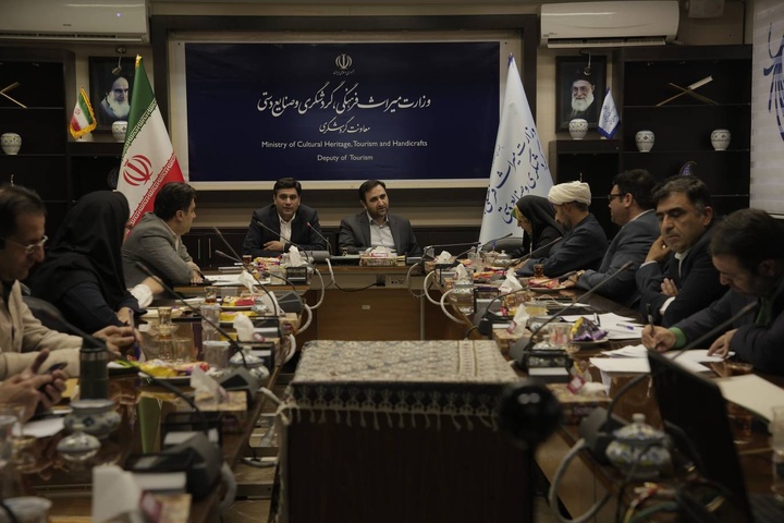 افزایش پیشگامان حوزه گردشگری با فعالیت میزهای تخصصی افزایش پیشگامان حوزه گردشگری با فعالیت میزهای تخصصی