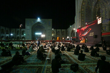 10 شب شور و شعور حماسه حسینی در مسجد تاریخی امام(ره) اصفهان