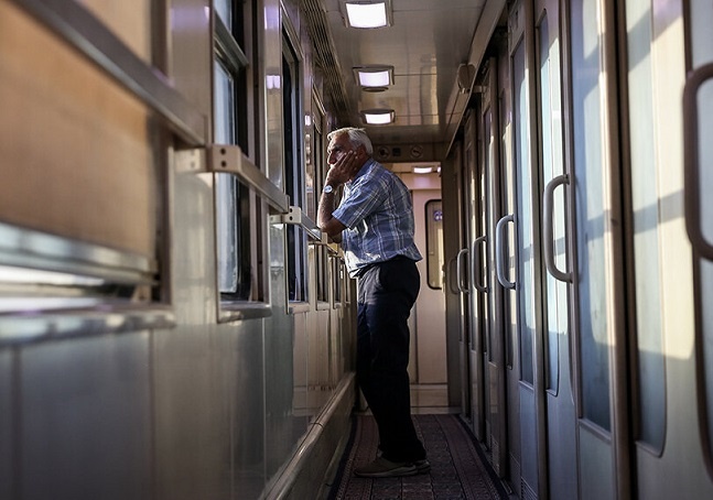 فروش اینترنتی بلیت قطارهای تابستانی از ساعت ۱۴ امروز فروش اینترنتی بلیت قطارهای تابستانی از ساعت ۱۴ امروز