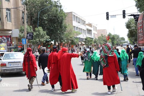 کاروان نمادین امام حسین(ع) در شهر زنجان،ماه محرم 1402