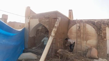 مرمت دو آب‌انبار تاریخی شهرستان مهریز