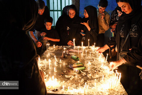 شام غریبان حسینی در جوار شهدای اصفهان