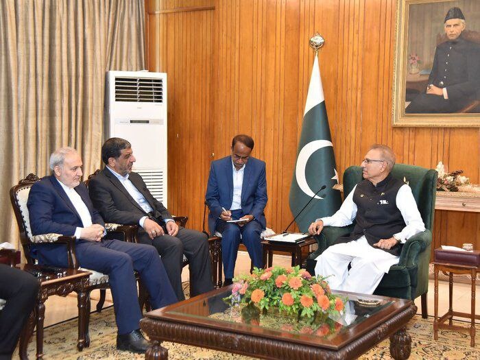 دیدار مهندس ضرغامی با رییس‌جمهوری پاکستان/ توافق برای ارتقای همکاری‌ها در حوزه گردشگری