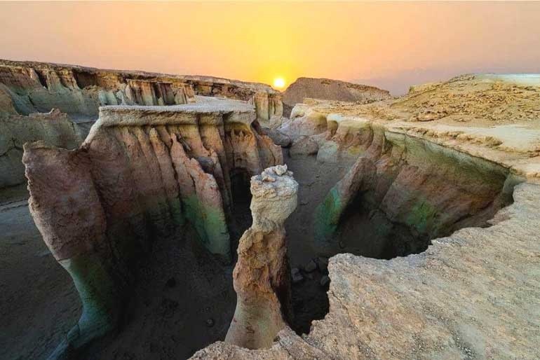 دره ستارگان قشم؛ پدیده کم‌نظیر زمین‌شناسی/ از افسانه‌های جن و پری تا تمیزترین روستای ایران