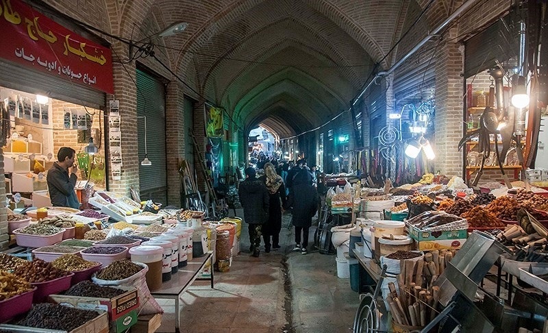 بازار سنتی کرمانشاه؛ طولانی‌ترین بازار سرپوشیده خاورمیانه/ تاریخ زنده در «تاریکه بازار»