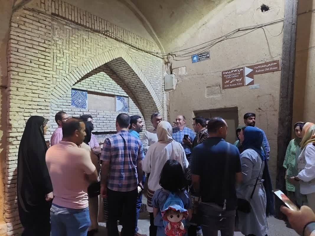 برگزاری کارگاه ۳ روزه آشنایی با قنات و سازهای وابسته ویژه راهنمایان گردشگری یزد