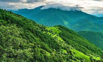 ضرورت رعایت حریم محیط زیست در فصل طبیعت‌گردی توسط تورها در مناطق چهارگانه حفاظت شده آذربایجان شرقی