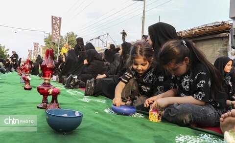 برپایی بزرگترین سفره جهانی حضرت رقیه(س) در زنجان