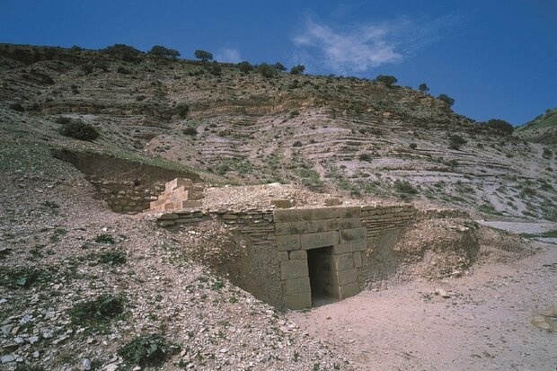 «طاق شیرین و فرهاد»؛ شاخص ترین اثر تاریخی شهرستان ایوان/ نمادی از عشق و دلدادگی