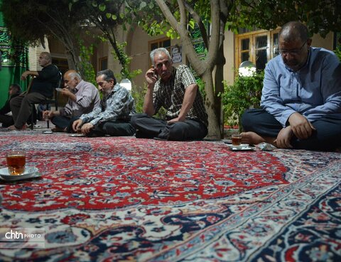 برپایی سفره نذری حضرت رقیه(س)  با حضور استاندار در اداره کل میراث فرهنگی یزد