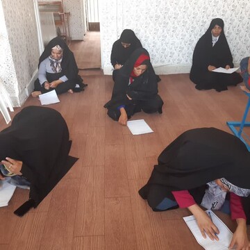 برگزاری ۱۴ دوره آموزش صنایع‌دستی در شهرستان سرایان