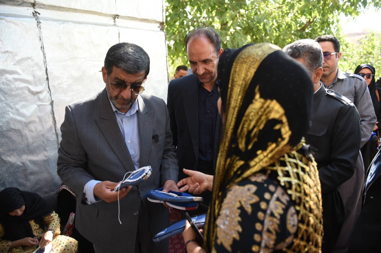 مروری بر سفر ۲روزه وزیر میراثفرهنگی به کردستان و کرمانشاه/ از ضرورت خدمات دهی به زوار حسینی در مرز باشماق تا تبدیل جوانرود به قطب گردشگری تجاری