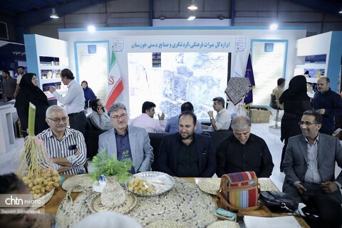 حضور اداره‌کل میراث‌فرهنگی خوزستان در نمایشگاه دستاوردهای دولت (شب نخست)