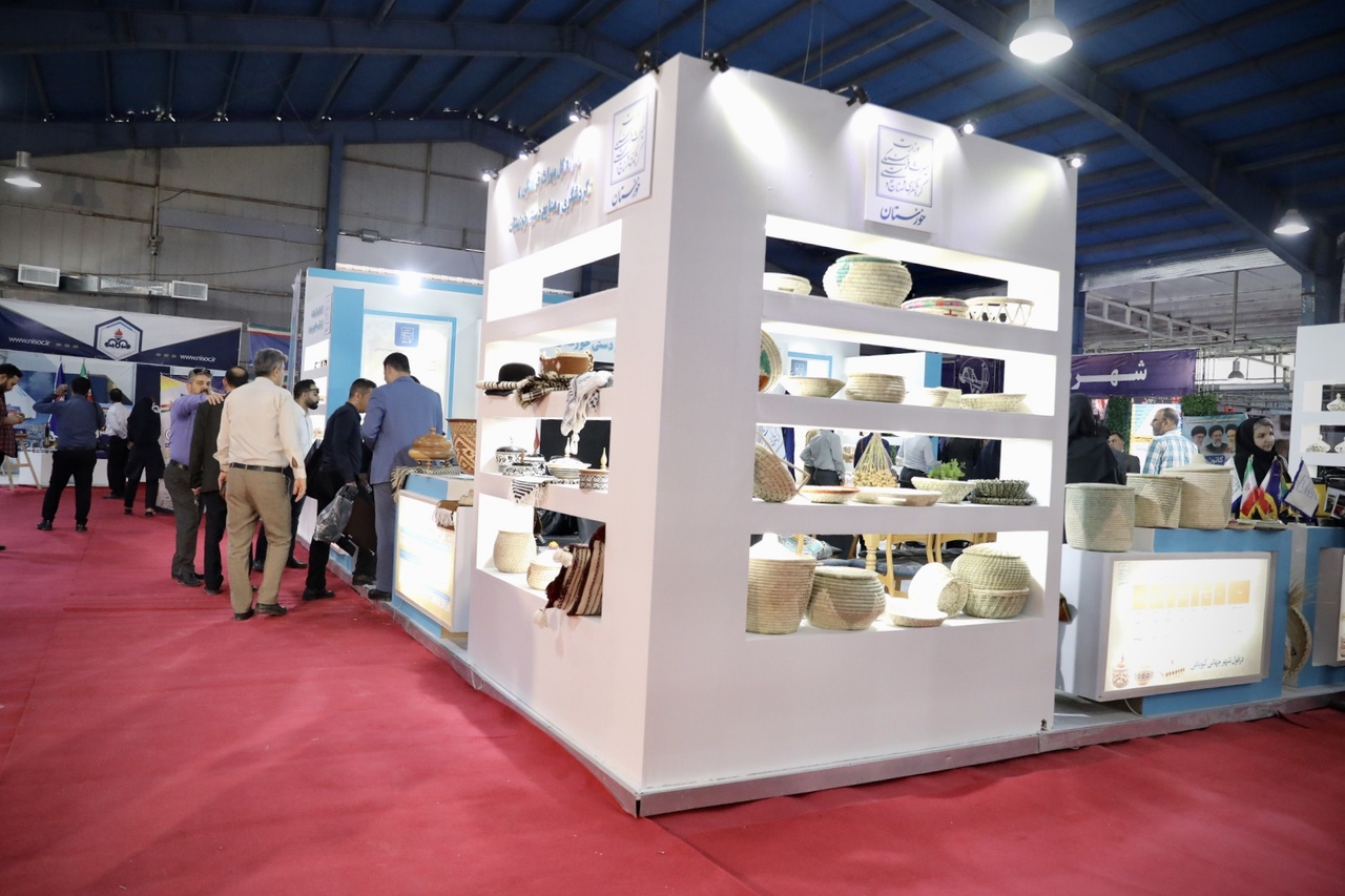 نمایش دستاوردهای ادارهکل میراثفرهنگی خوزستان در نمایشگاه هفته دولت