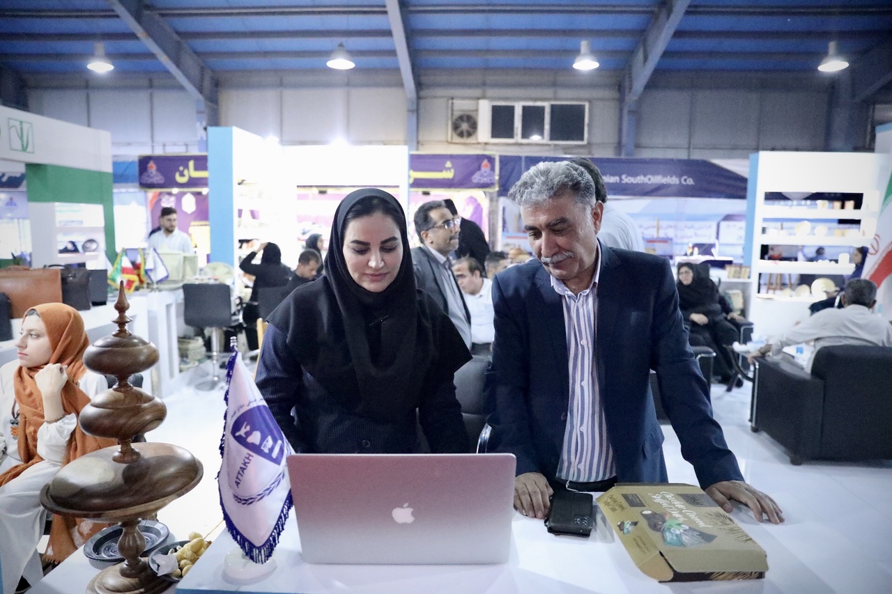 نمایش دستاوردهای ادارهکل میراثفرهنگی خوزستان در نمایشگاه هفته دولت