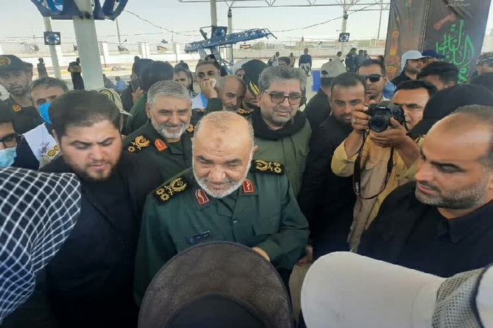 فرمانده کل سپاه پاسداران از مرز چذابه بازدید کرد فرمانده کل سپاه پاسداران از مرز چذابه بازدید کرد