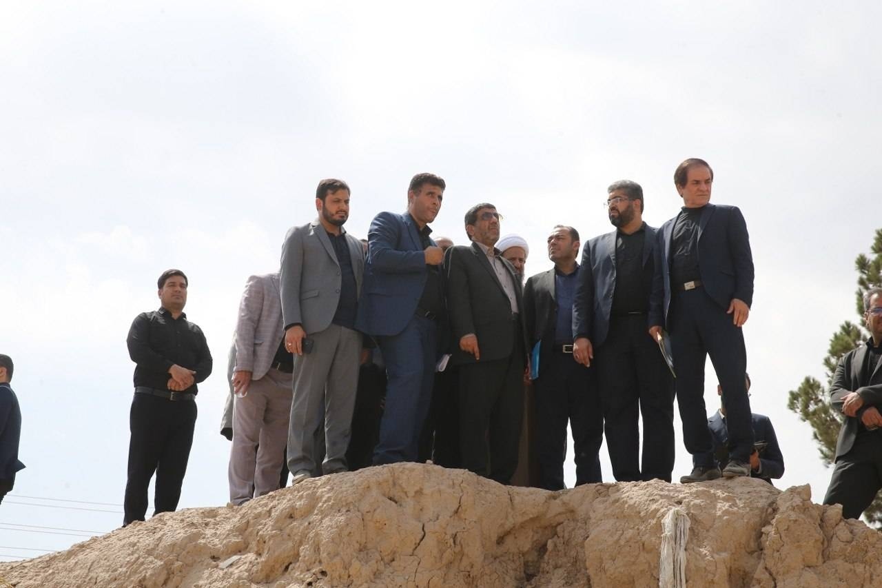 مروری بر سفر یک روزه وزیر میراث فرهنگی به ورامین، قرچک و پیشوا/ از اقدامات تقویتی و مرمتی برای مسجد جامع ورامین تا پلی که تاریخ مقاومت است