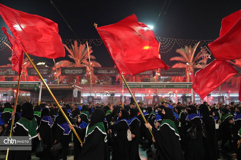 گذرنامه زیارتی اربعین با هزینه ۶۵ هزار تومان به صورت آنی صادر میشود/ ارائه مناسب خدمات استراحتگاهی، موکبهای پذیرایی و خدمات بهداشتی و درمانی به زائران گذرنامه زیارتی اربعین با هزینه ۶۵ هزار تومان به صورت آنی صادر میشود/ ارائه مناسب خدمات استراحتگاهی، موکبهای پذیرایی و خدمات بهداشتی و درمانی به زائران