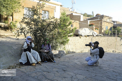 اردوی عکاسی گردشگری از روستای تاریخی عنبران