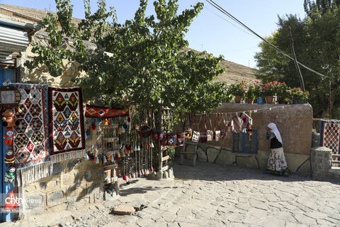 اردوی عکاسی گردشگری از روستای تاریخی عنبران