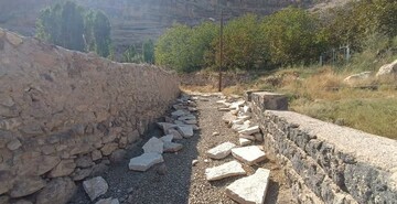 آغاز پروژه سنگ‌فرش محور گردشگری قیزلاربولاغی در روستای رند ماکو آذربایجان غربی