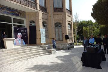 استاد اسماعیل شیران احیاگر سفال زرین‌فام در اصفهان بود