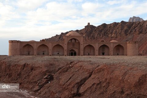 کاروانسرای چاه کوران، بنایی ماندگار از دوره قاجار به ثبت رسیده در فهرست میراث جهانی