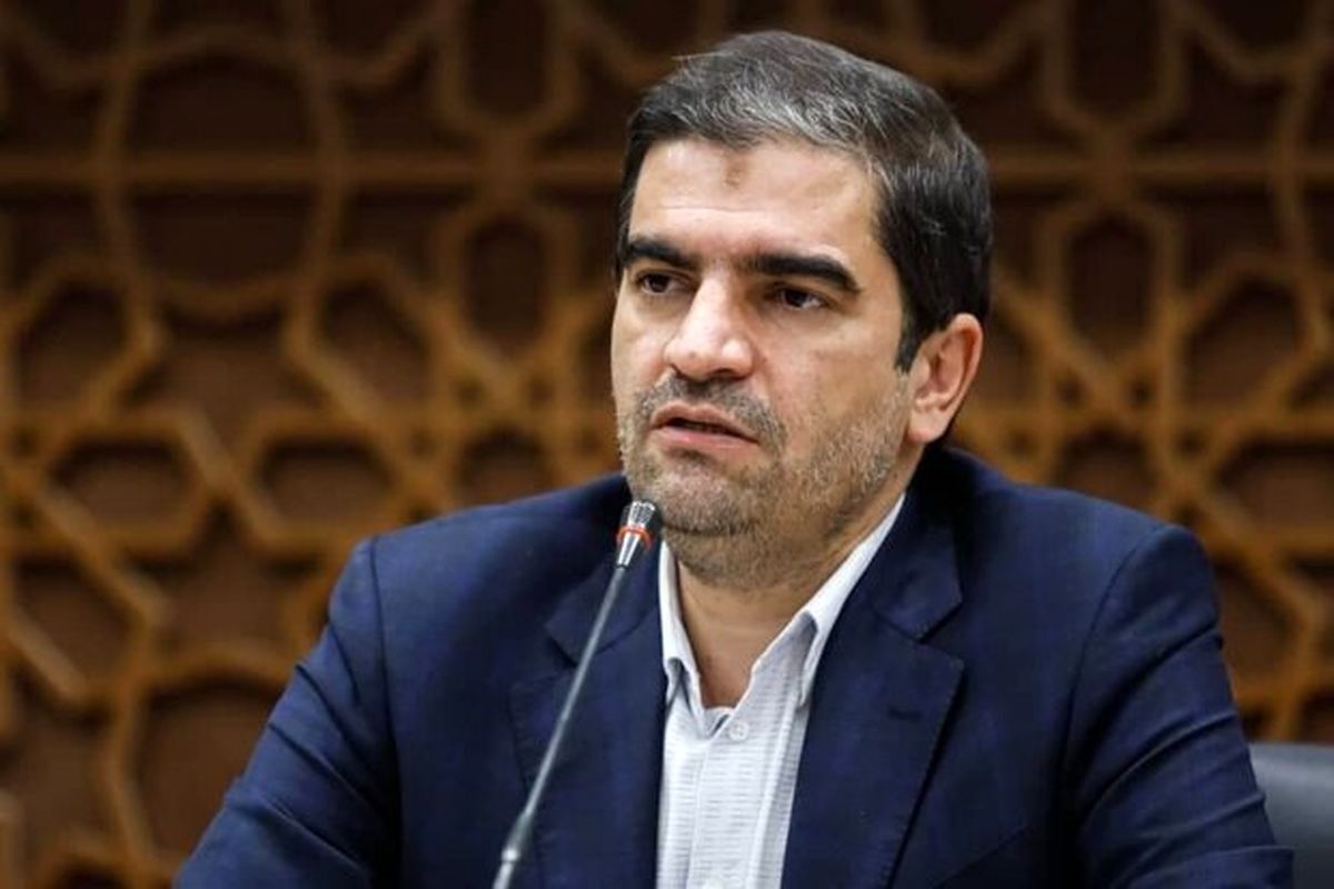 نگاه ویژه رهبر انقلاب به لزوم توسعه صنعت گردشگری با ابلاغ سیاستهای کلی برنامه هفتم/ عزم دولت مردمی برای رونق گردشگری با گرهگشایی از موانع و مشکلات