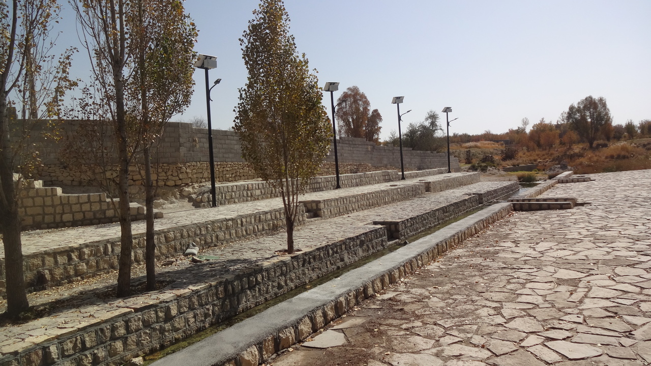 پروژه محوطه‌سازی تفرجگاه قصر یعقوب خرم بید فارس آغاز شد