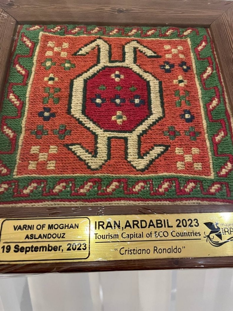 ورنی مغان با نشان اردبیل ۲۰۲۳ هدیه ایران به تیم النصر عربستان