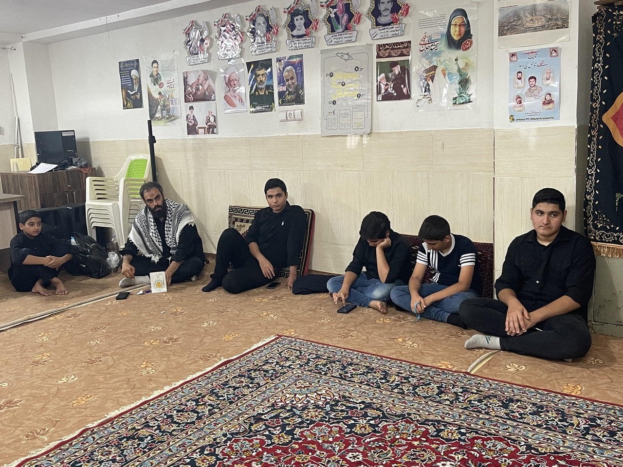 برگزاری دوره آموزشی راویان گردشگری مقاومت در دشتستان بوشهر