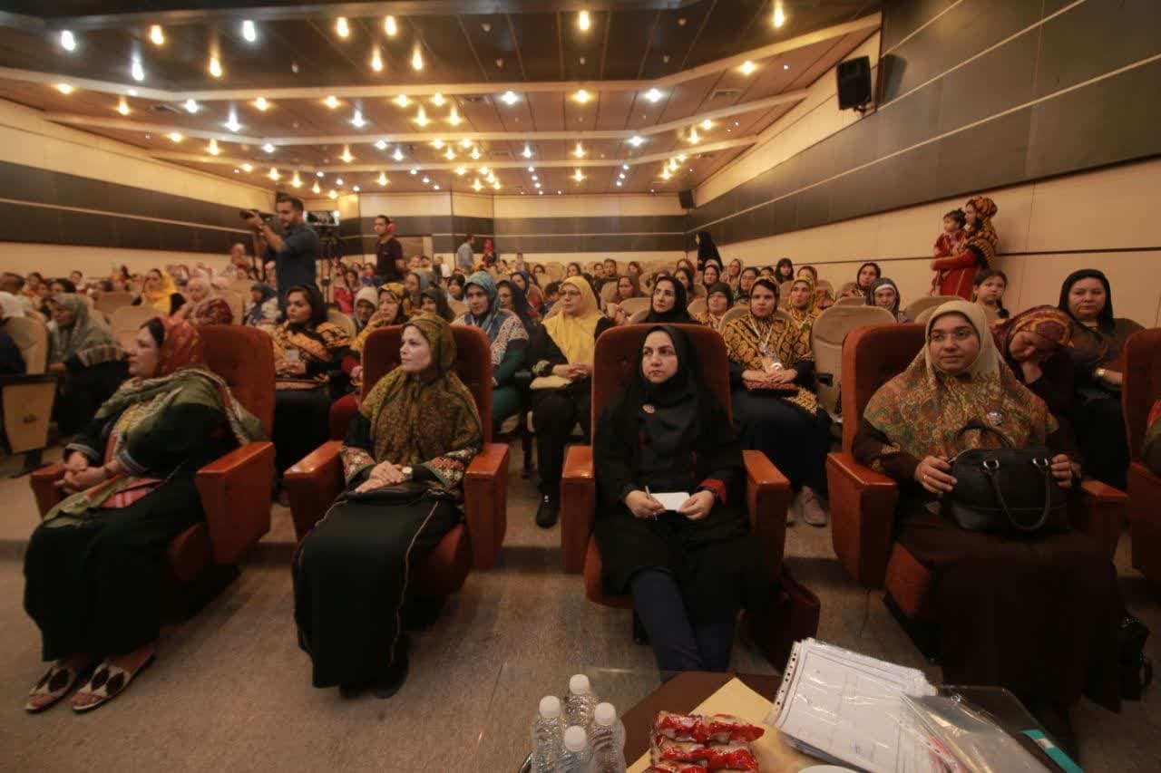 نخستین همایش علمی سوزندوزی ترکمن در گلستان پایان یافت