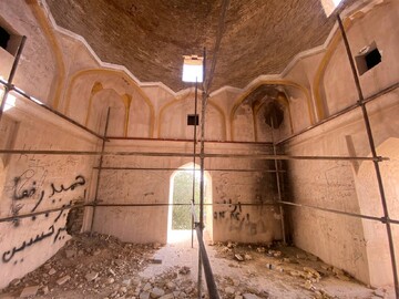 آرامگاه شاه غریب در روستای تاریخی انجدان مرکزی مرمت می‌شود