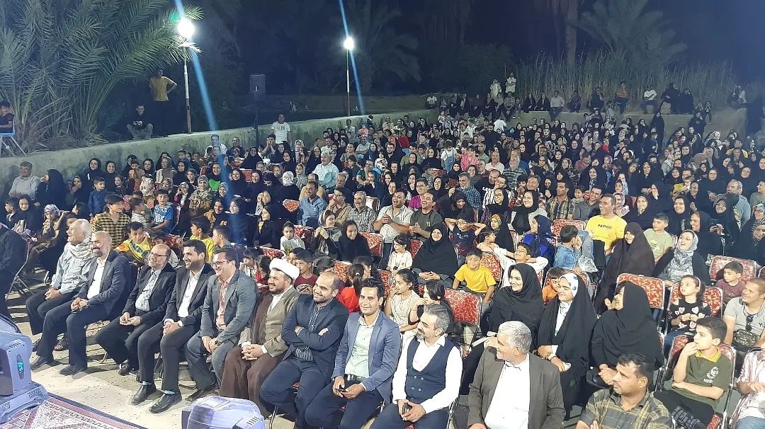 استقبال بی نظیر از جشنواره خرما روستای حاجی آباد در اردکان