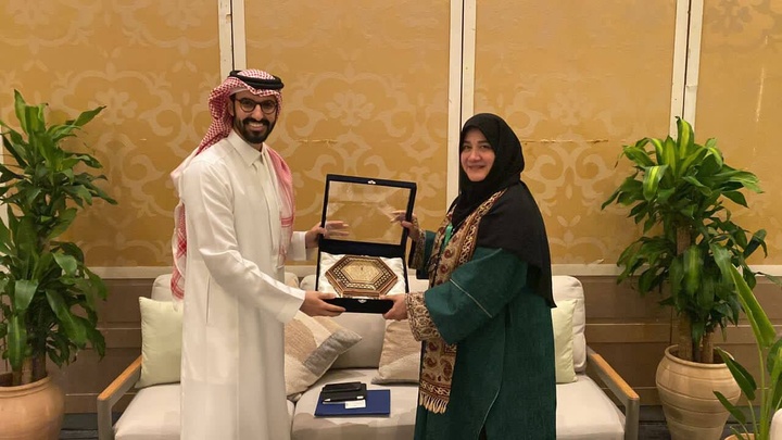 پیشنهاد تشکیل کارگروه رفع موانع گردشگری و لغو روادید بین ایران و عربستان پیشنهاد تشکیل کارگروه رفع موانع گردشگری و لغو روادید بین ایران و عربستان