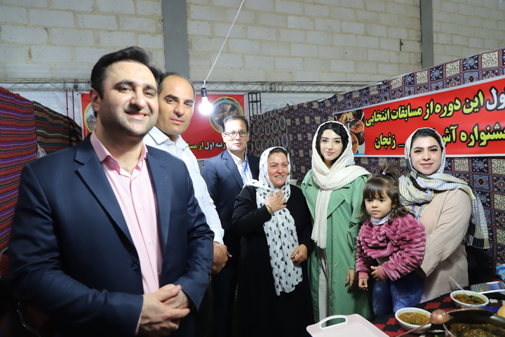 برنامهریزی ایران برای لغو روادید با ۶۸ کشور/ سفر گردشگران خارجی با خودروی شخصی/ مصوبه مهم دولت بهنفع مردم برنامهریزی ایران برای لغو روادید با ۶۸ کشور/ سفر گردشگران خارجی با خودروی شخصی/ مصوبه مهم دولت بهنفع مردم